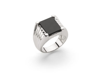 Ring mit Onyx
